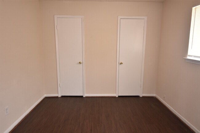 Building Photo - 11903 Sagecliff Dr