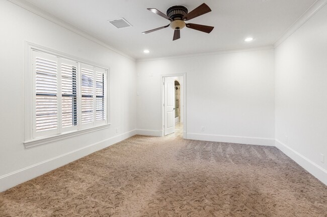 Building Photo - 4134 Bellefontaine