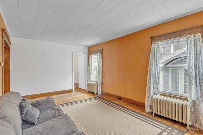 Building Photo - 228 Highgate Ave