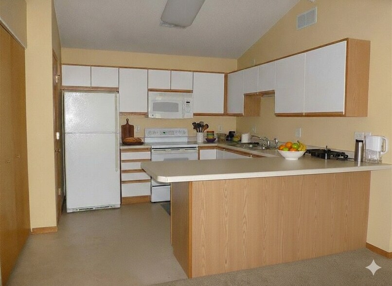 Building Photo - 2855 Coral Ct