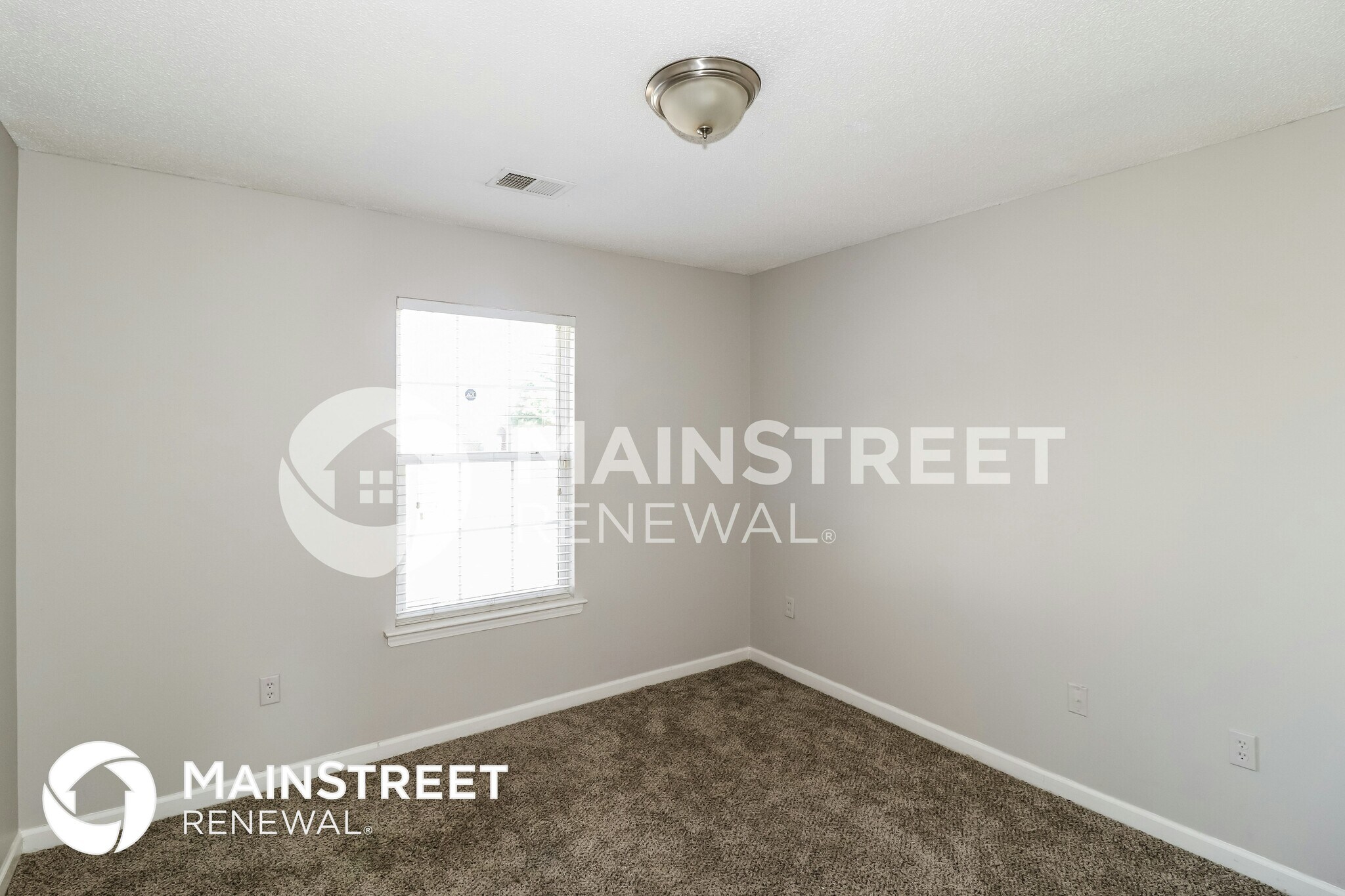 Building Photo - 6677 Kentbrook Dr