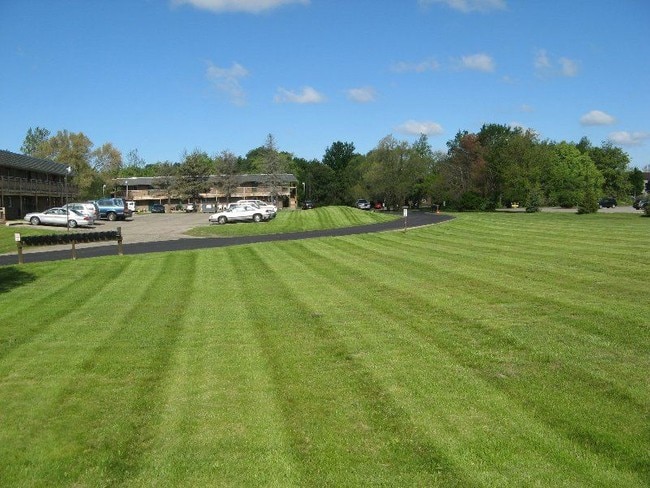 Building Photo - 1 br, 1 bath Apartment - XL Aspen Park