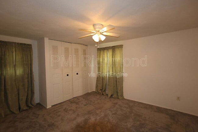 Building Photo - 15808 Tinsberry Pl