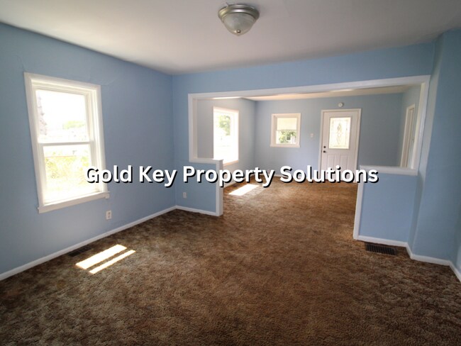 Building Photo - 2112 Lafayette St