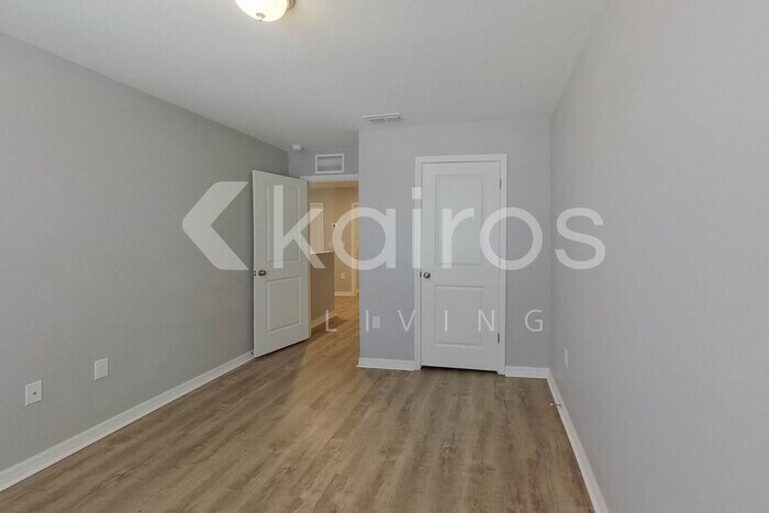 Building Photo - 4232 Swensson St