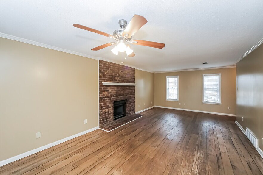 Building Photo - 952 Grouse Meadow Dr