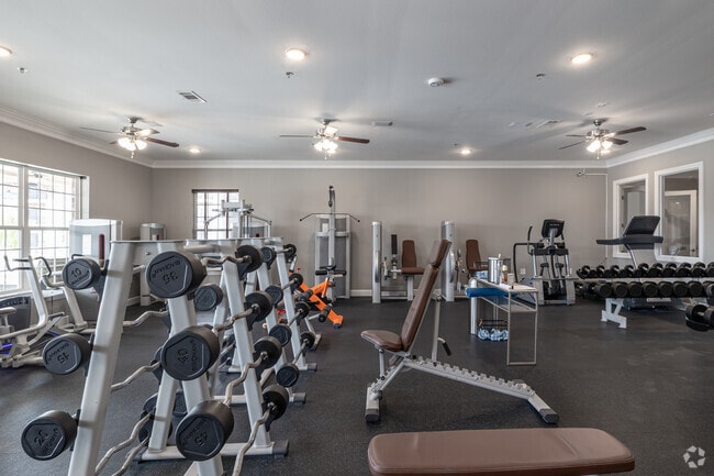 Interior Photo - Fountaine Bleau Central Landing
