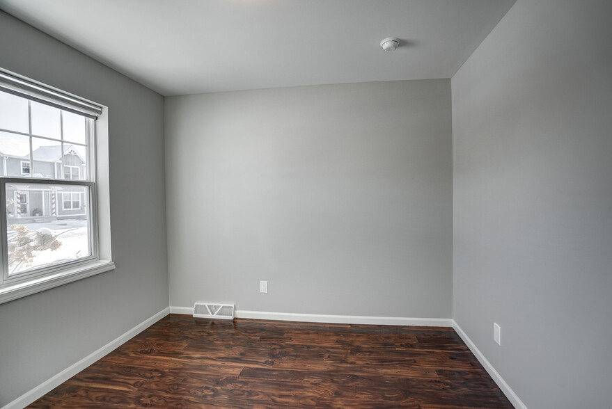 Bedroom 3 - 9121 Weatherstone Rd