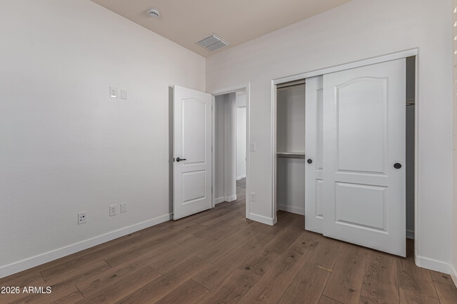 Building Photo - 3506 N Citrus Cove