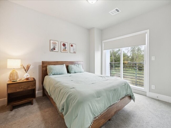 Building Photo - 2329 Paul Quinn St