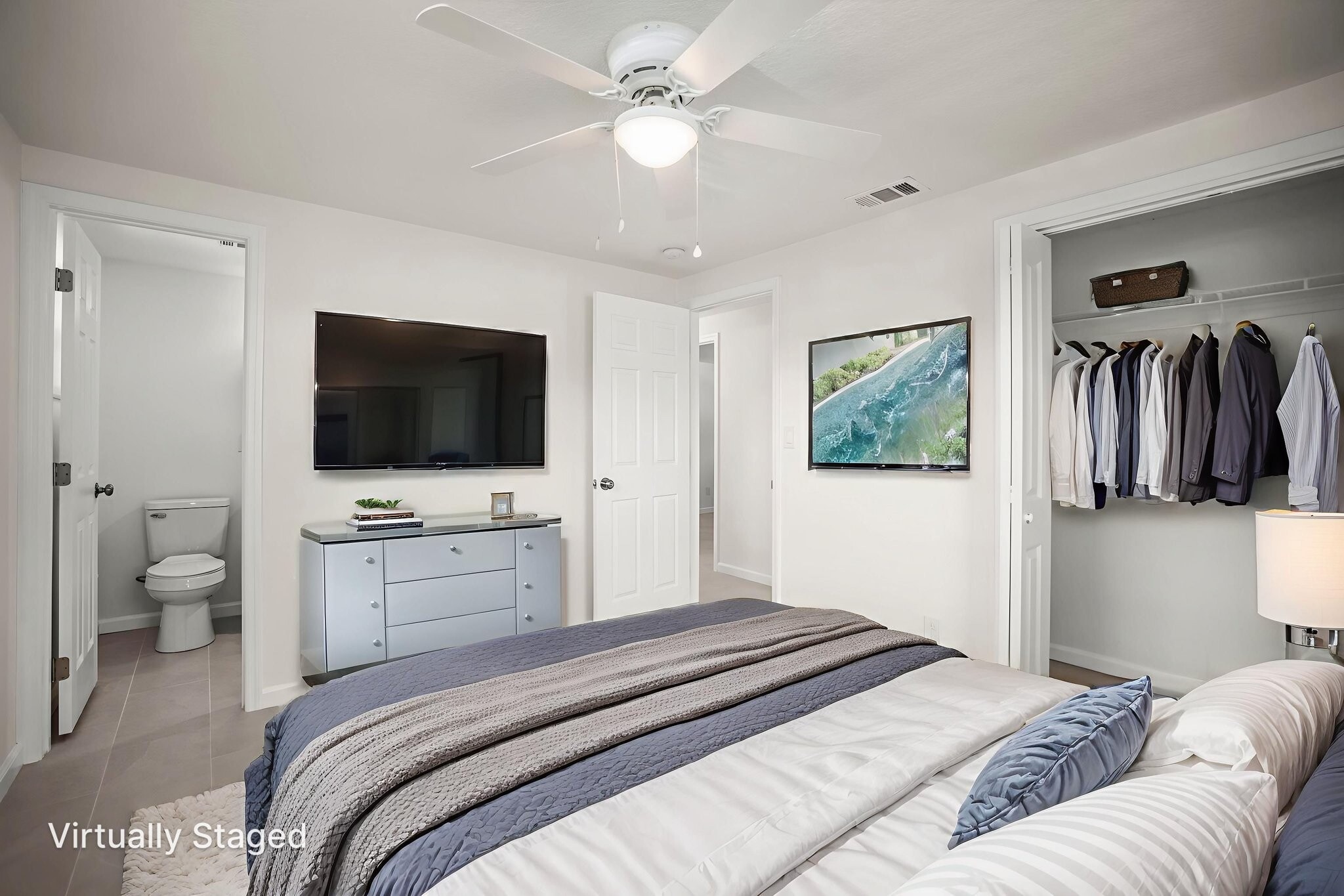 Virtually staged - 8860 58th St N