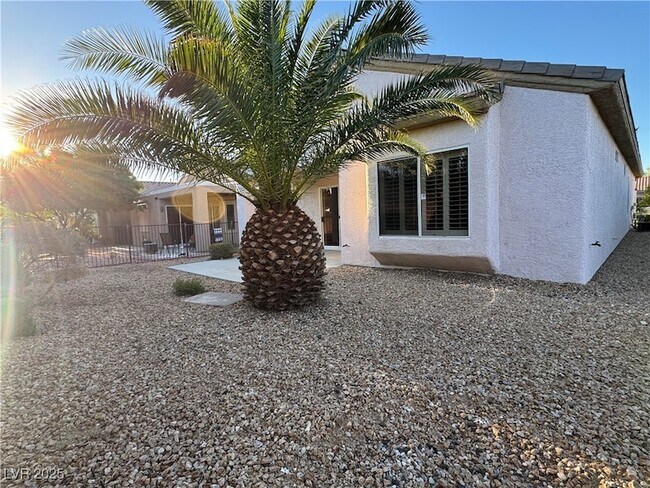 Building Photo - 3025 Seaford Peak Dr