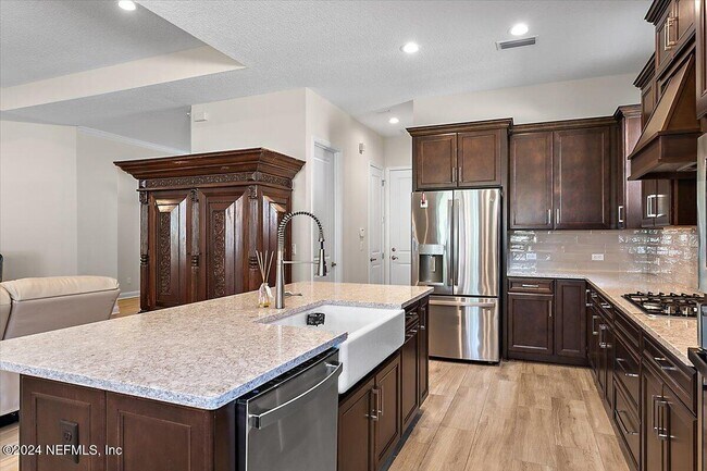 Building Photo - 12703 Costas Wy