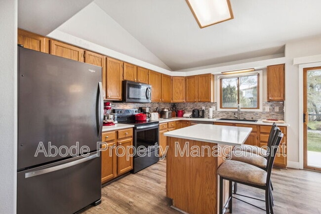 Building Photo - 1200 Patterson Ct