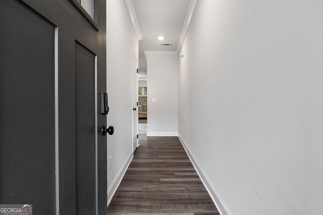 Building Photo - 4635 Cypress Pk Dr