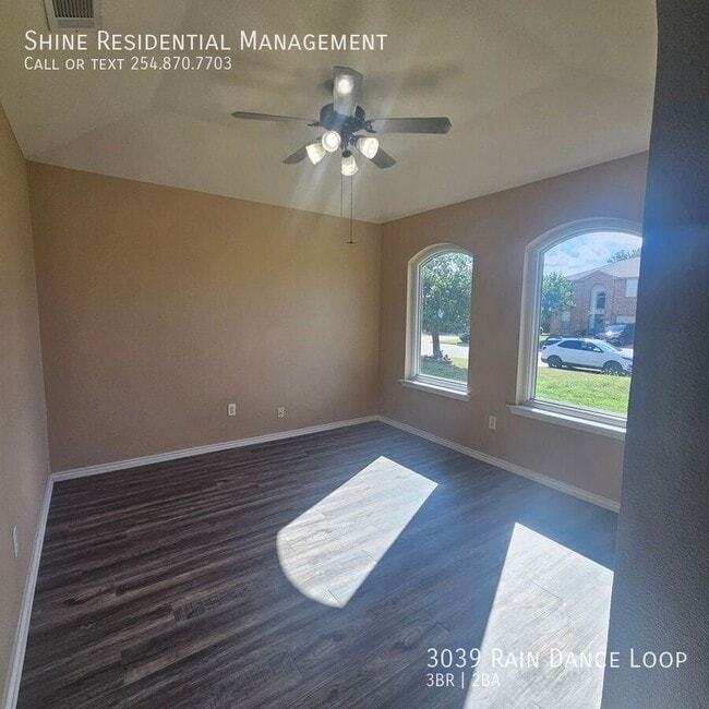 Building Photo - 3039 Rain Dance Loop