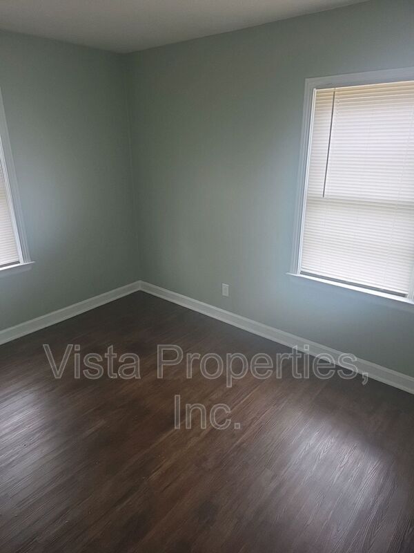 Building Photo - 8902 Beulah Church Rd