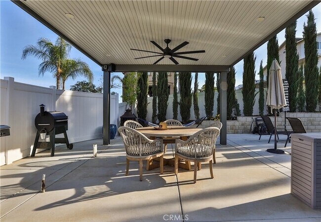Building Photo - 13083 Via Tuscany