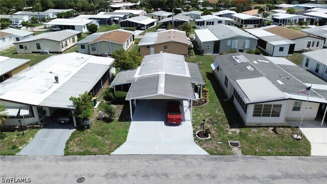 Building Photo - 953 Bunker Hill Dr