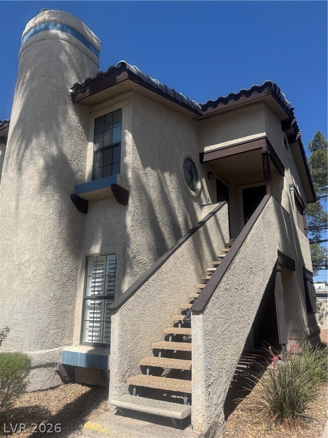 Building Photo - 5064 Jeffreys St