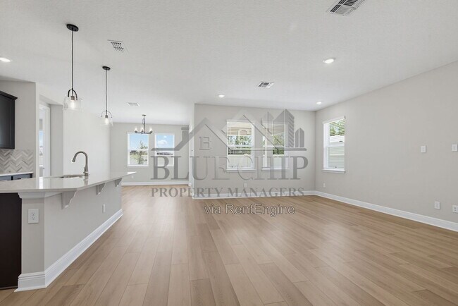 Building Photo - 1000 British Cir
