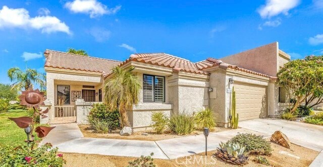 Building Photo - 41711 Kansas St