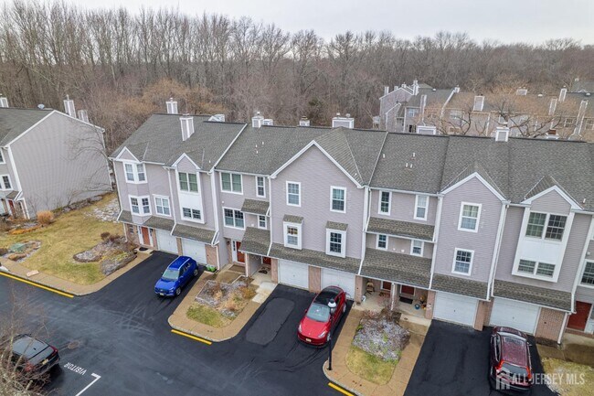 Building Photo - 117 N Barrow Pl