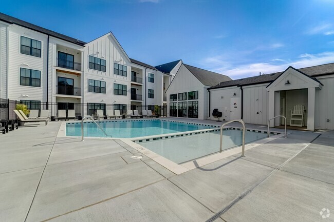 Building Photo - Magnolia Haus at Tuscarora Creek