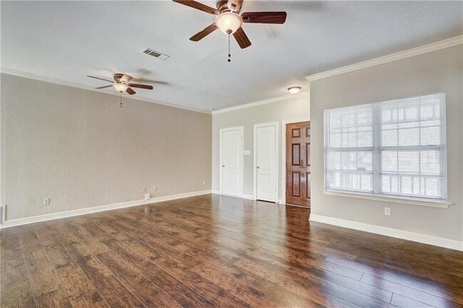 Building Photo - 16407 Framingham Cir