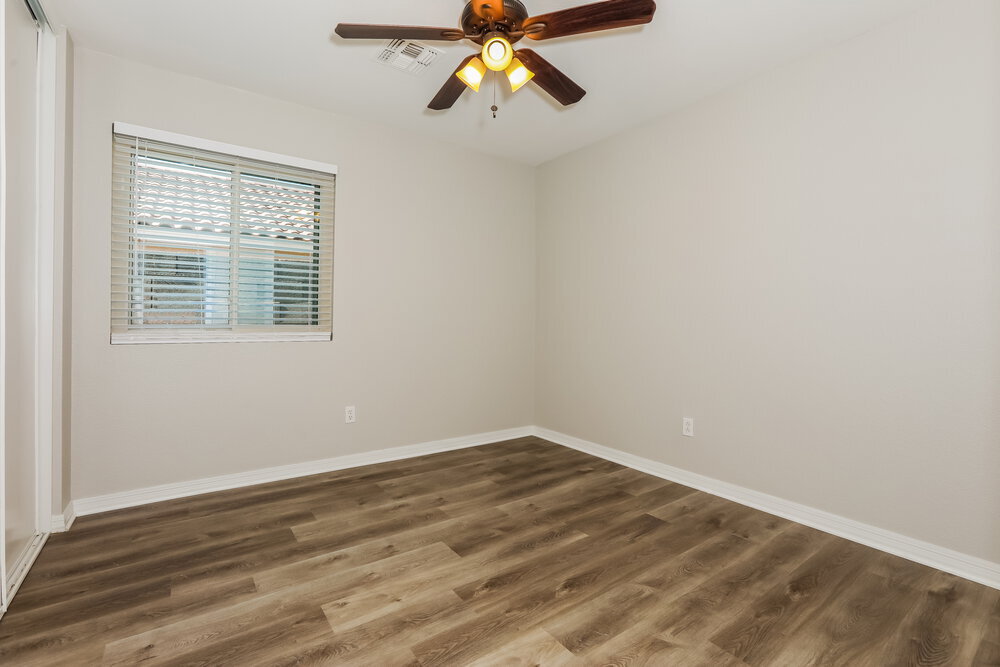 Building Photo - 5336 E Flower Ave