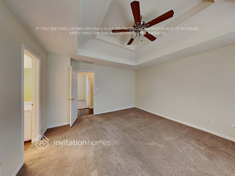 Building Photo - 230 Graystone Dr