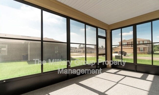 Building Photo - 12706 Grn Mdw Dr