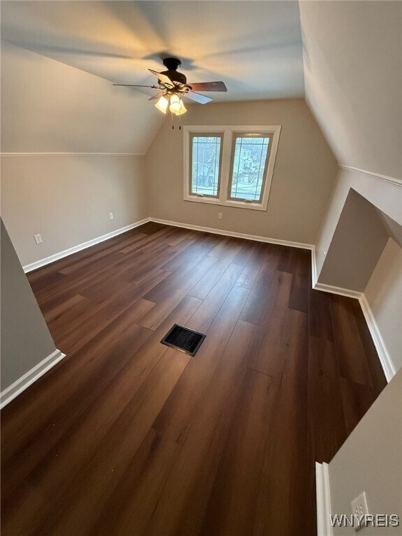 Building Photo - 307 Grandview Ave