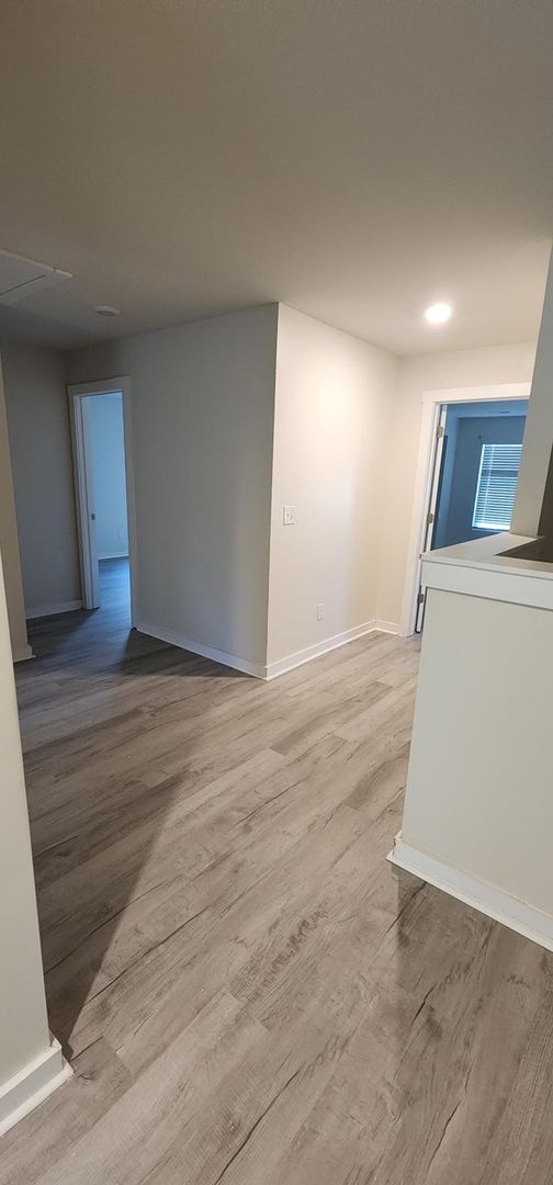 Building Photo - Spacious 4BR House in Charlotte