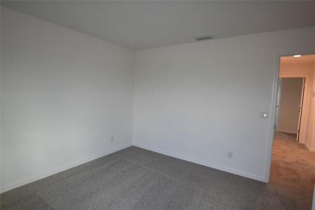 Building Photo - 3024 Heart Lk Dr