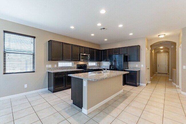 Building Photo - 41391 W Williams Way
