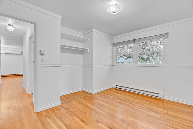 Building Photo - 12620 SW 12th St