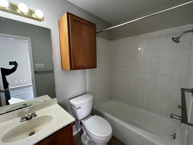 Building Photo - 523 Cutty Trail
