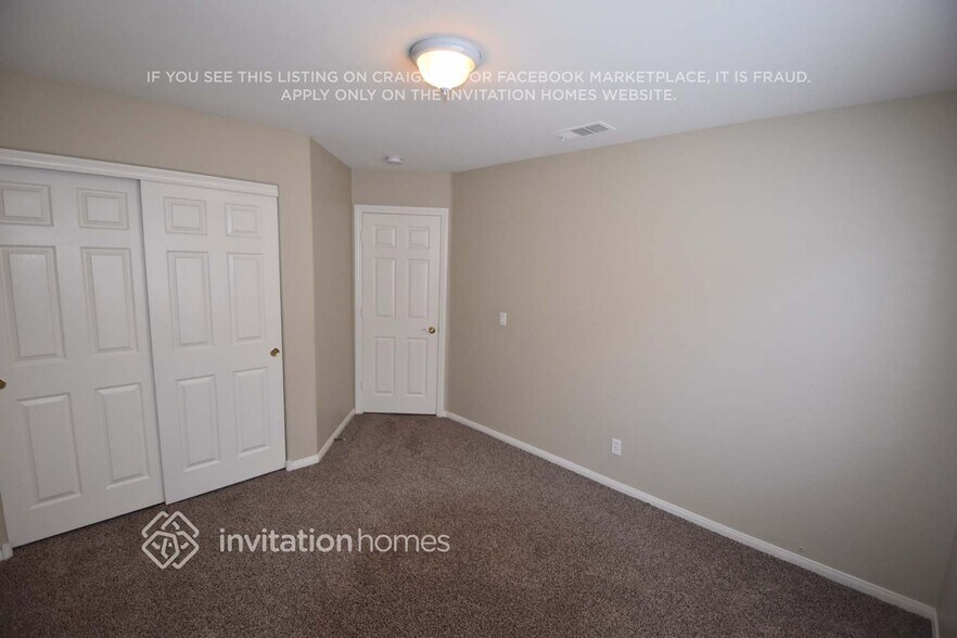 Building Photo - 320 Perry Ellis Dr