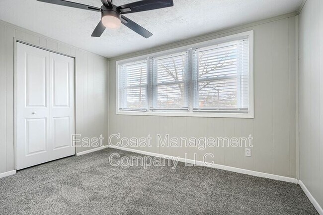 Building Photo - 431 Caledonia Ave