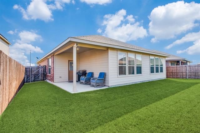 Building Photo - 16025 Charing Cross Dr