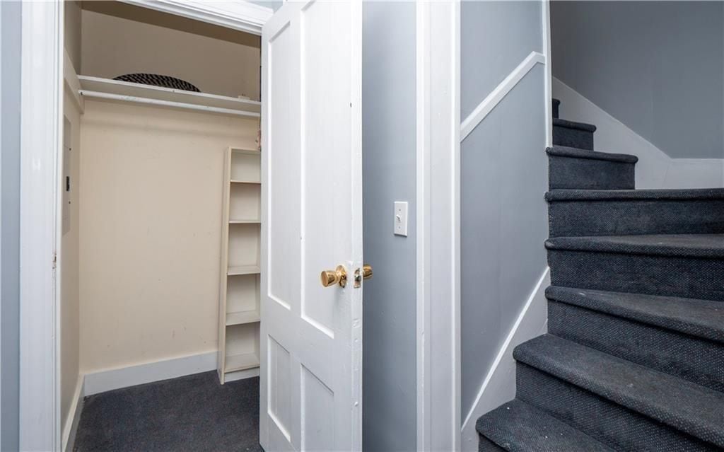 Building Photo - 438 Wolcott Ave