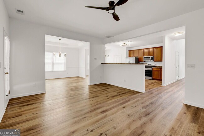 Building Photo - 315 Alcovy Way