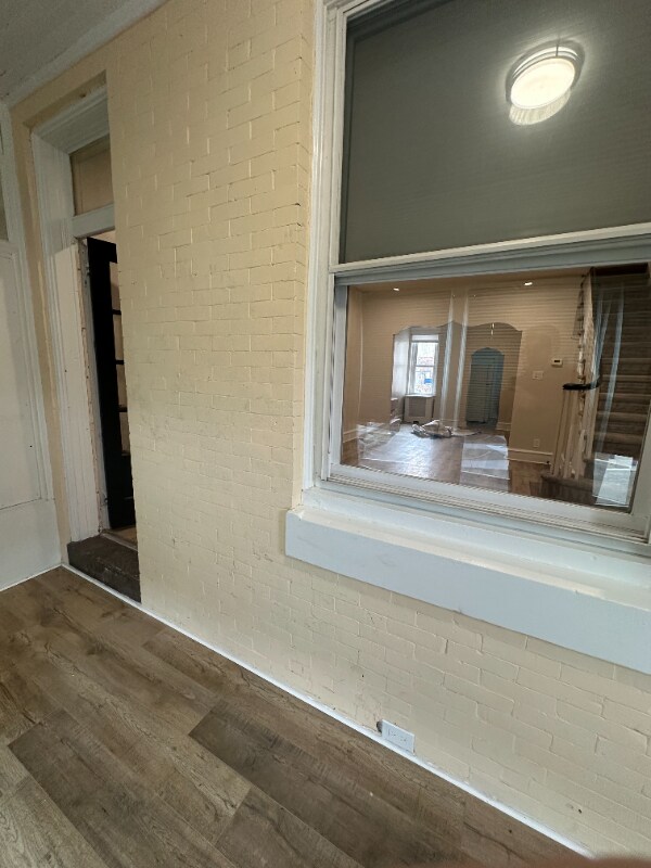 Building Photo - 2750 E Pacific St