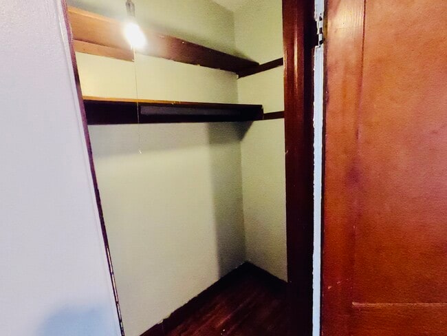 Building Photo - 174 Campbell Ave