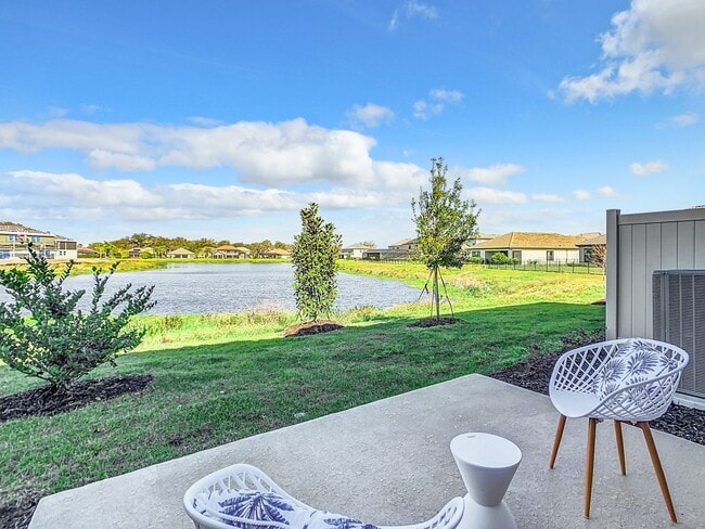 Building Photo - 3588 Landing Net Dr
