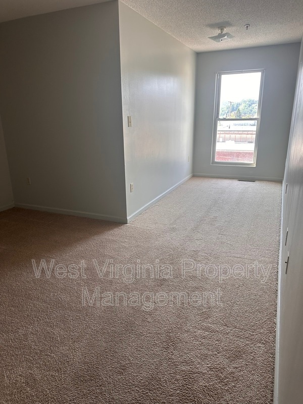 Building Photo - 104 WV-104