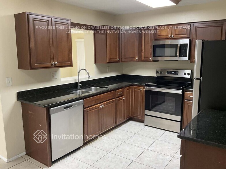 Building Photo - 6214 Palmview Ct