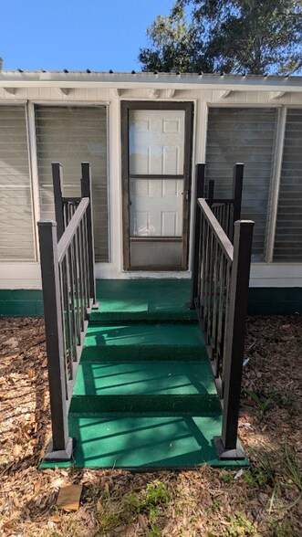 Building Photo - 112 E Orange Ave