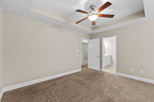 Building Photo - 473 Riley Ln